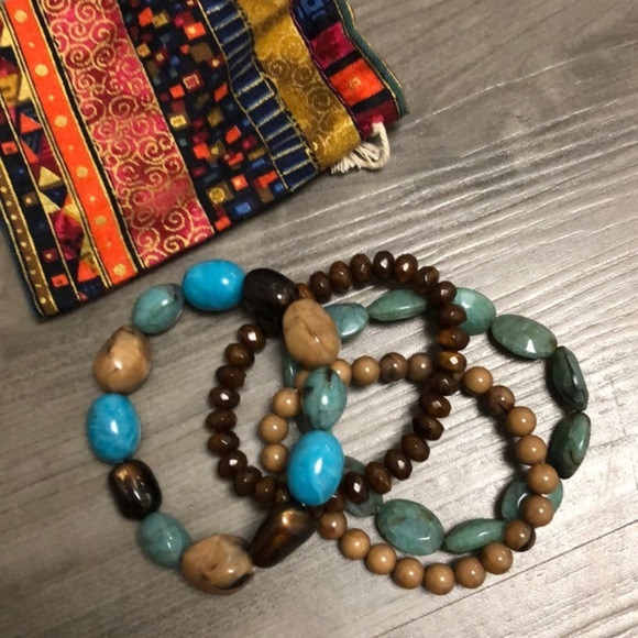 Jewelry - Beaded Bracelet Set